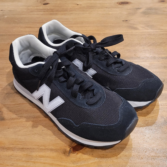 New Balance Shoes - New Balance Women's 515 V3 Sneaker Size 7.5 Black White WL515BLK